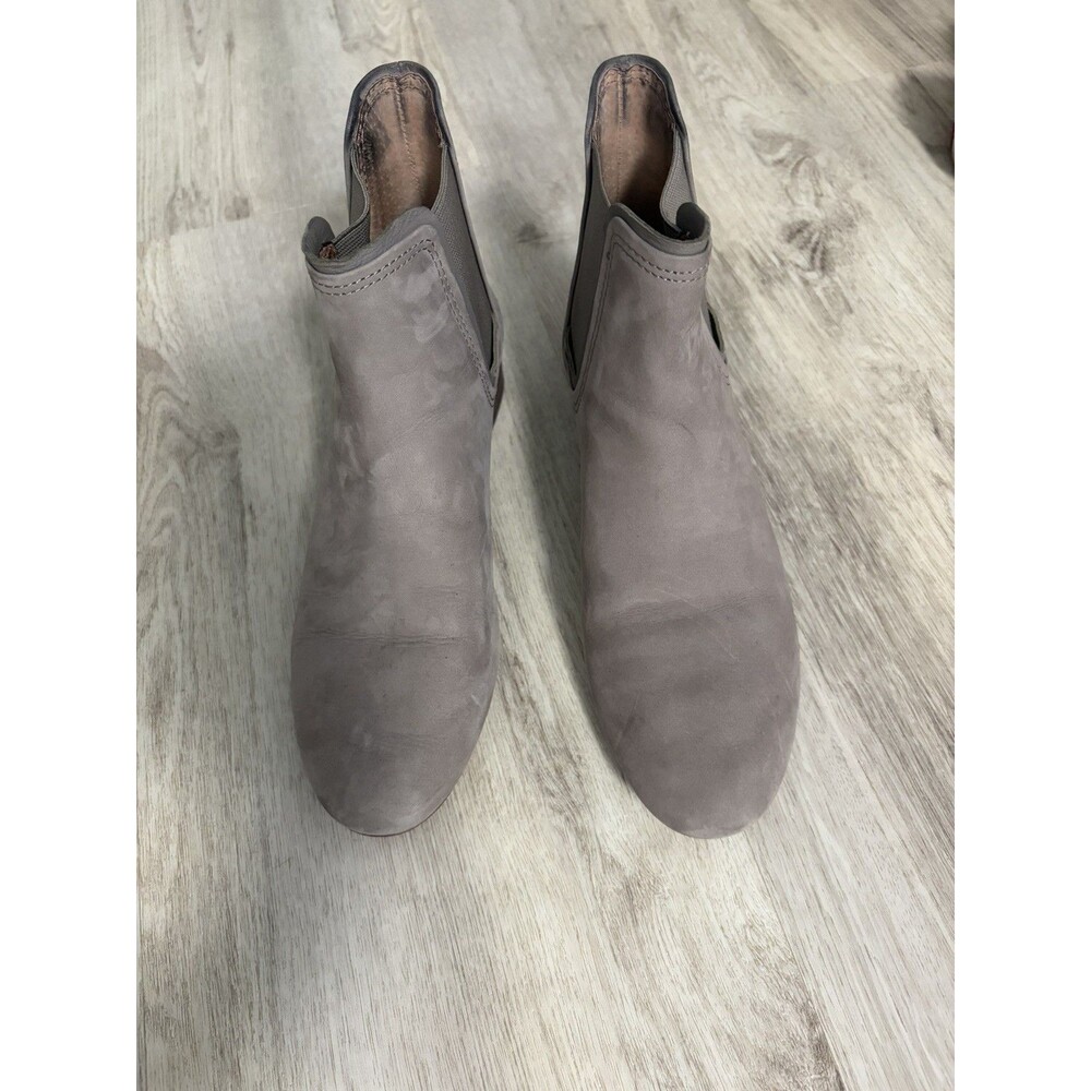 Louise et Cie Women’s Lo Waldon Booties Ankle Boots Size 7M Chelsea Suede Gravel